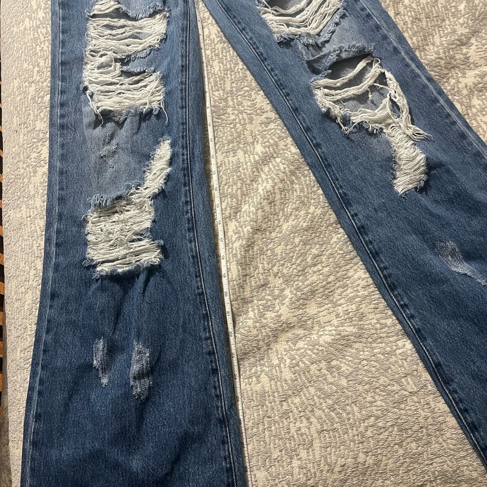 Jeans - Picture 5 of 6